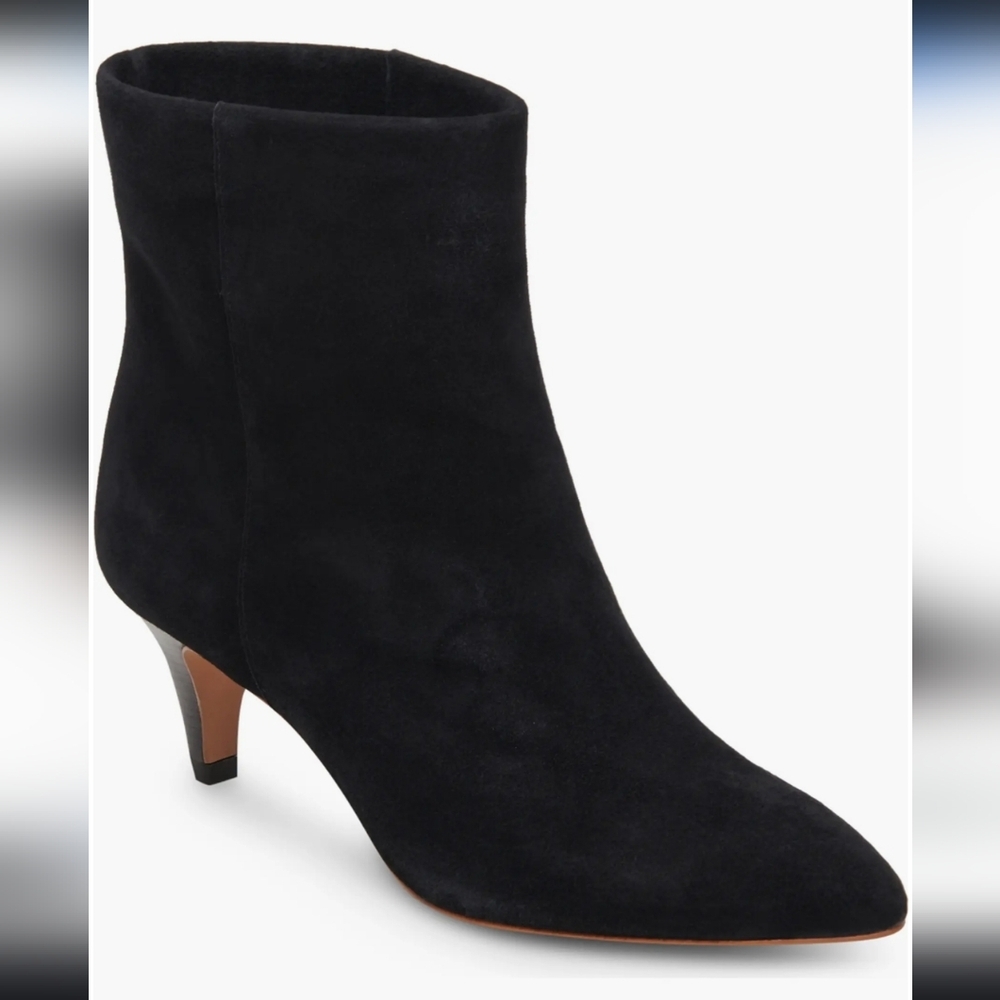 Dolce Vita Midnight Suede Heeled Boots